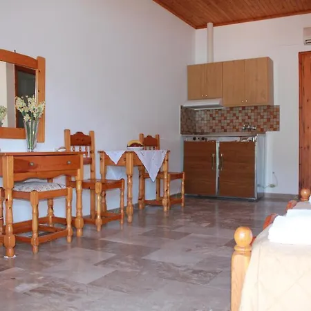 Liotrivi فاسيليكي