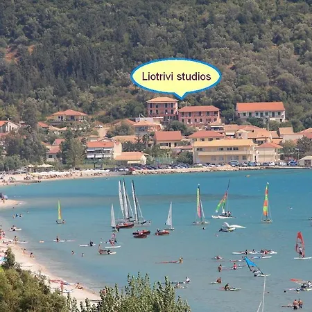 شقة Liotrivi فاسيليكي