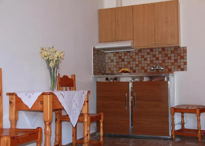 Liotrivi * Vasiliki