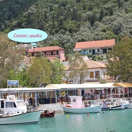 Apartament Liotrivi Vasiliki
